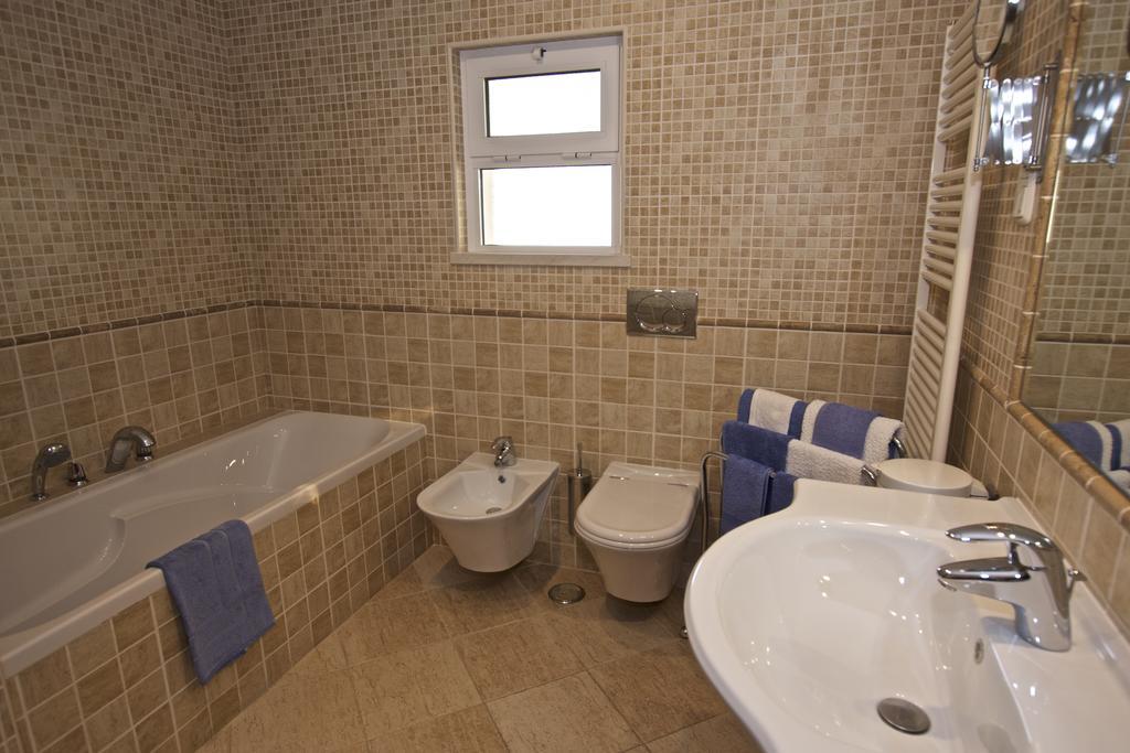 Casa Mocho Branco Bed & Breakfast Лоуле Екстериор снимка
